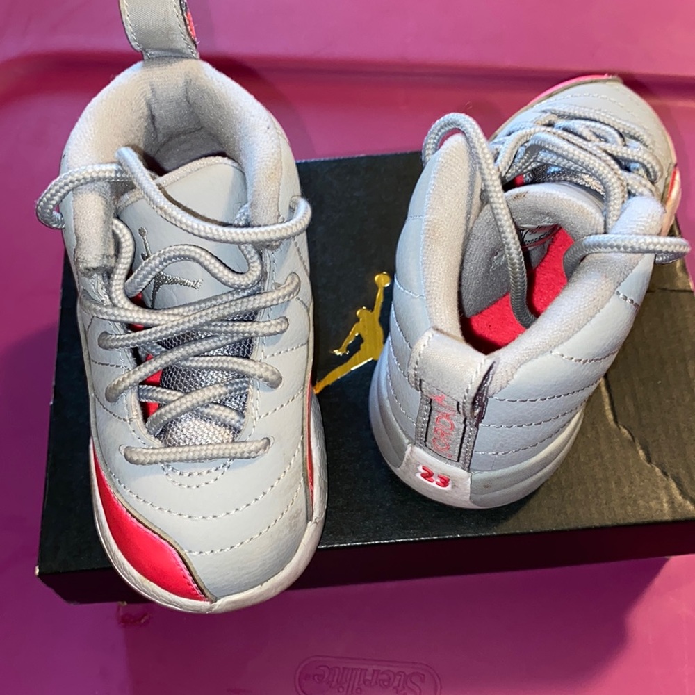 Baby shoes 👟